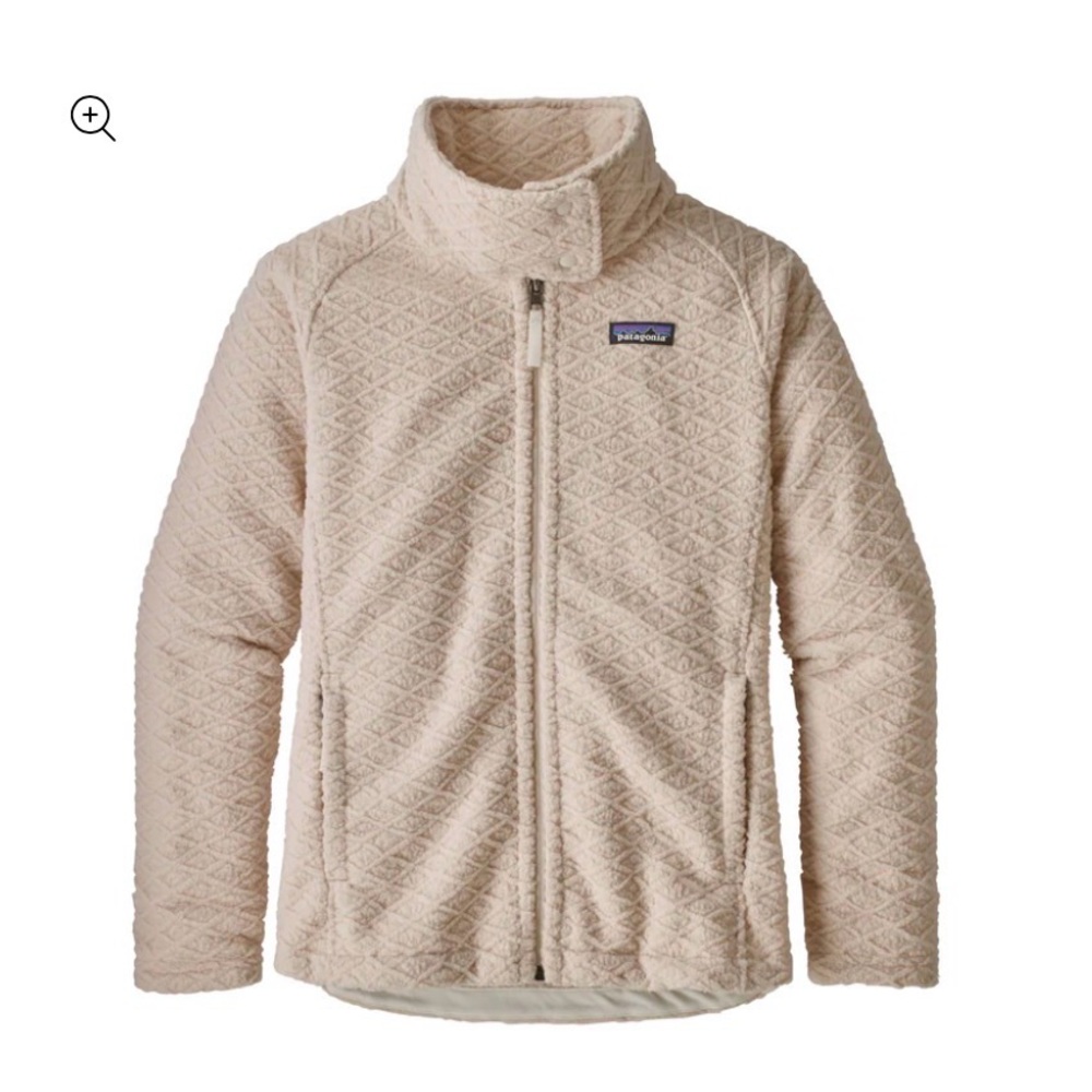 Patagonia® Worn Wear
W's Diamond Capra Jacket
Style #25101 in Calcium size small